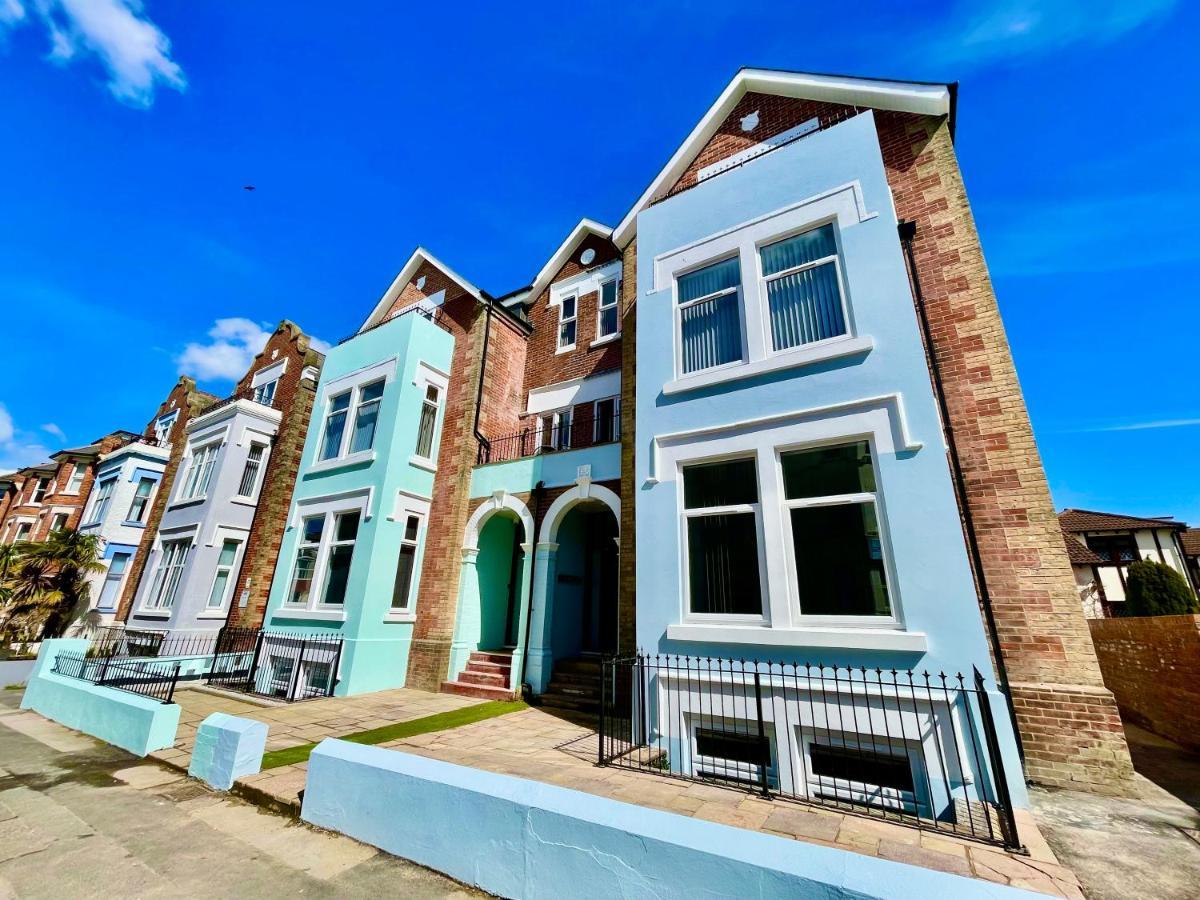 Апартаменты Sea Breeze - Coast Борнмут Экстерьер фото